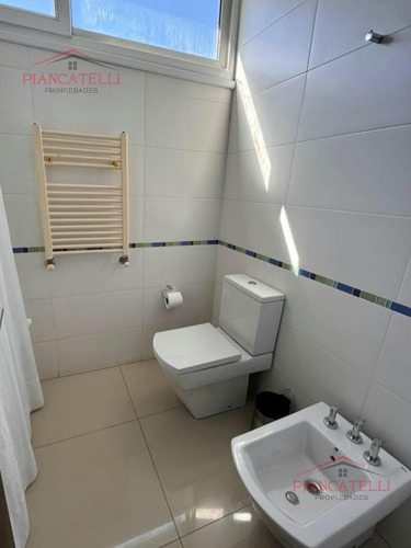 Venta De Casa En Terravista Con Vista A La Laguna