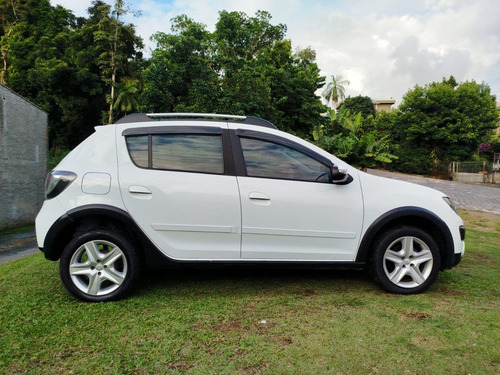 Renault Sandero Stepway SANDERO STEPWAY Hi-Power 1.6 8V 5p
