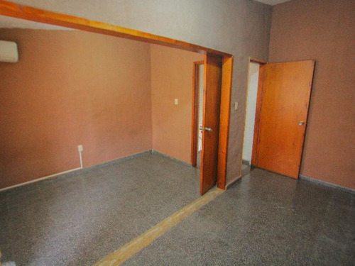 Imagen 7 de 12 de Apartamento 2 Dormitorios, En Venta, San José De Mayo.
