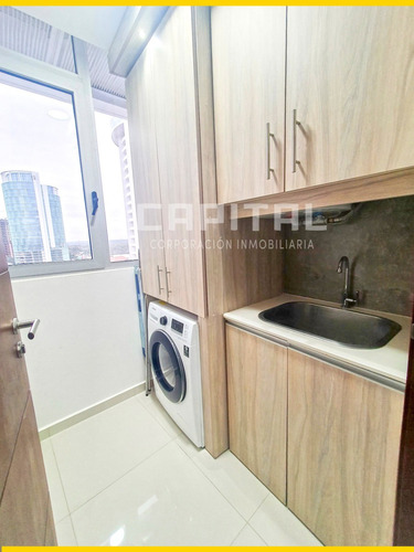 Departamento De 2 Dormitorios En Alquiler En Edificio Exclusivo De Equipetrol Norte!!