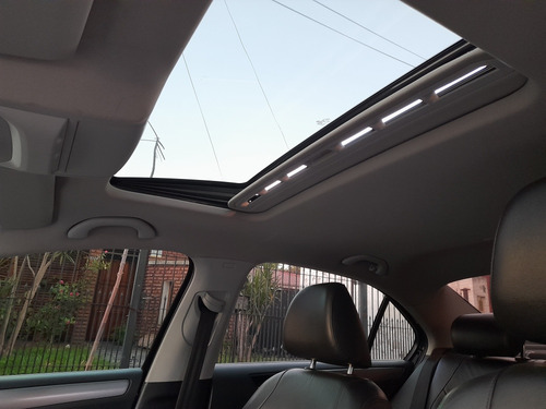 Volkswagen Vento 2.0 Sportline Tsi 200cv