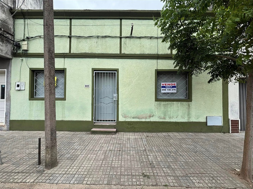 Casa En Venta Dos Dormitorios Melo