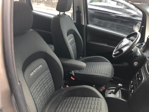 Fiat Idea Adventure 2016 1.8 Flex Cinza Automática