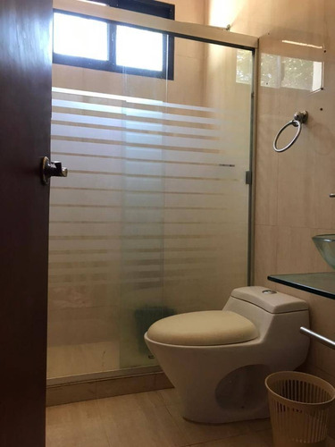 Imagen 6 de 17 de Johanna Castillo Vende 0414 5951217 Quinta En La Trigalena