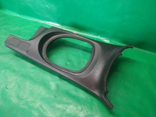 Moldura Consola Central Palanca Toyota Yaris Mod 2005-2011