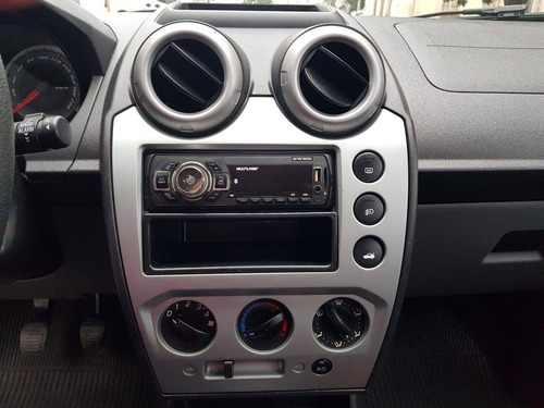 Ford Fiesta 1.0 Rocam Se 8v Flex 4p Manual