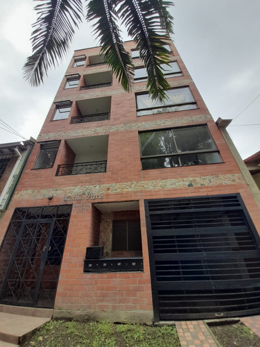 Venta De Edificio En Los Colores, Medellín