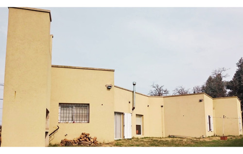 Casa Quinta En Venta Con Gran Terreno En Suipacha, Provincia De Buenos Aires