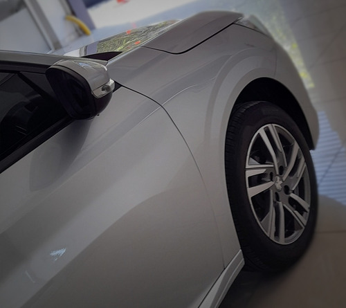 Peugeot 208 1.6 Allure