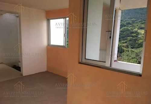 Casa Remodelada En Colinas Ecatepec, Ecatepec De Morelos. Eck062.
