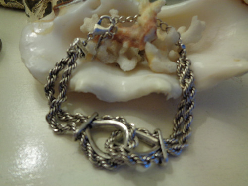 Imagen 2 de 6 de Finisima Pulsera De Peltre Bañada En Plata Imp.u.s.a