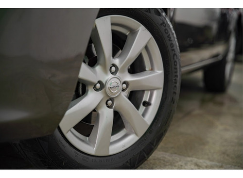 Nissan Versa 1.6 SL 16V FLEX 4P MANUAL