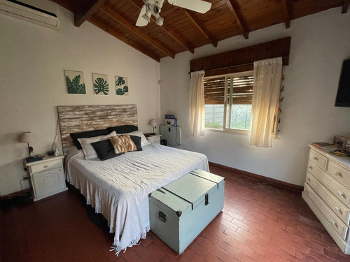 Imagen 13 de 17 de Venta Casa Quinta Sobre 1400 M2 - Francisco Alvarez Sur