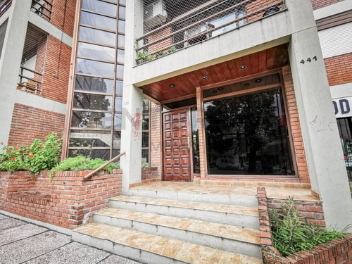 Imagen 21 de 22 de Departamento En Venta De 2 Dormitorios Con Cochera En La Plata, Centro