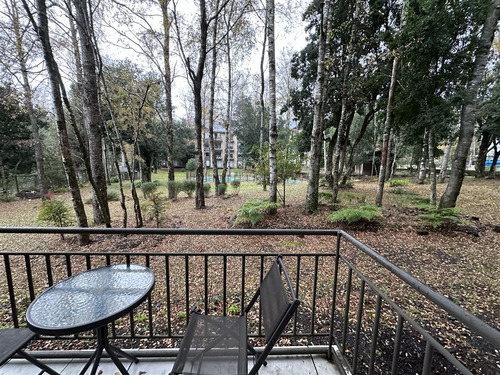 Departamento En Venta De 1 Dorm. En Pucón