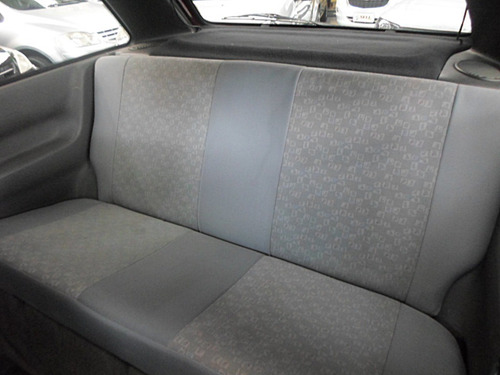 Imagem 8 de 14 de Volkswagen Gol 1997 1.6 3p Gasolina