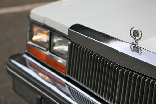 Cadillac Seville 4 Portas V8