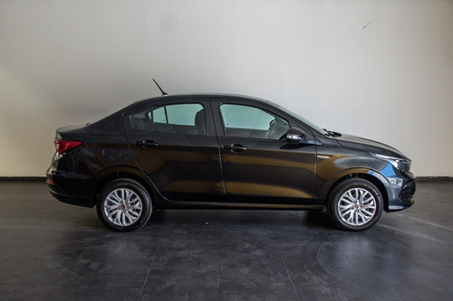 Imagen 2 de 16 de Fiat Cronos Precision 1.8 2022