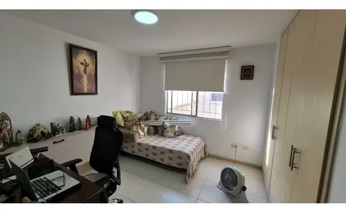 Venta Apartamento 82mt2 - La Flora 2 Pc/a -parqueadero Cubierto