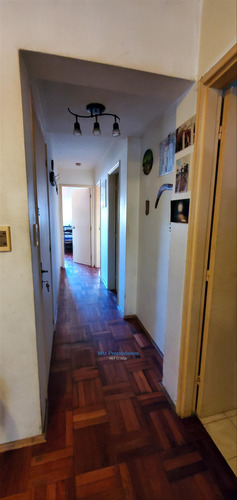 Imagen 4 de 12 de Apartamento De 2 Dormitorios En El Centro