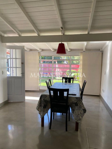 Casa Refaccionada A Nuevo Con Parque Excelente Ubicación