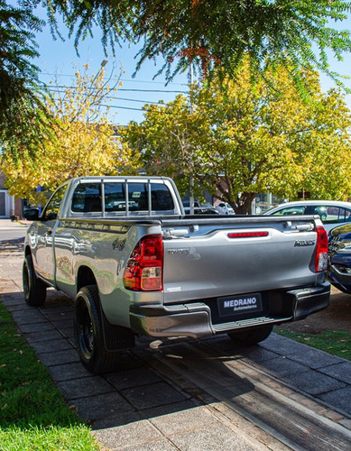 Imagen 10 de 19 de Toyota Hilux Cabina Simple 4x4