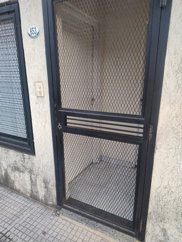 Alquiler Monoambiente - Frente Pb - Hurlingham