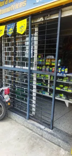 En Venta Fondo De Comercio (autopartes) Av Lara San Blas C-3443