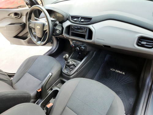 Imagen 13 de 25 de Chevrolet Onix 1.4 Joy Ls 98cv 2018
