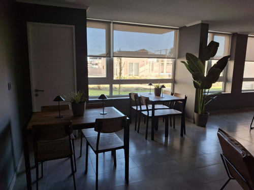 Departamento Con Privilegiada Terraza 1e. 1b Frente A Utal