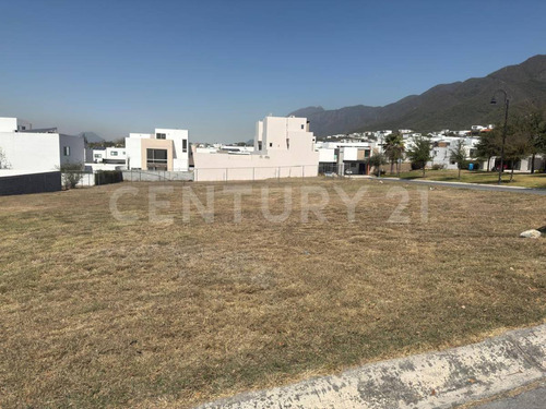 Terreno Residencial En Venta En El Uro , Priv. Abedul Laderas