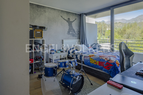 Mediterránea En Condominio Con Seguridad