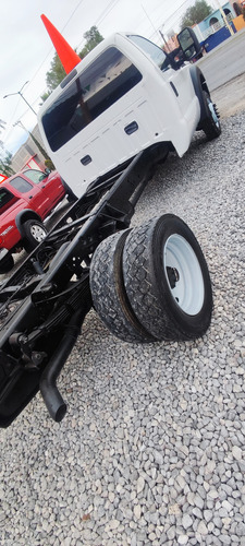 Ford F-550 6.8 Xl At