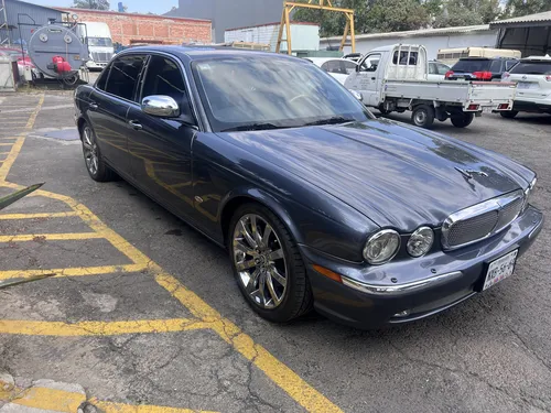 Jaguar Xj8 L