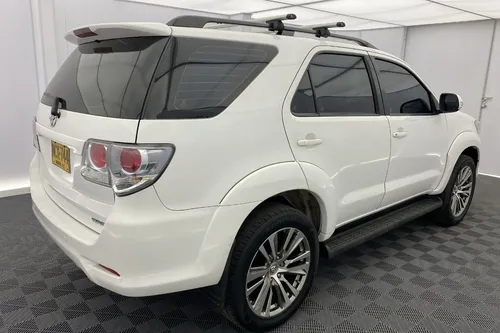 Toyota Fortuner 2.7l 4x4