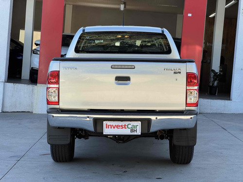 Toyota Hilux 2.7 SR 4X2 CD 16V FLEX 4P AUTOMÁTICO