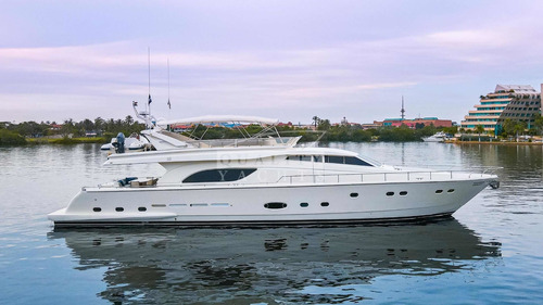 Imagen 3 de 10 de Ferretti 810