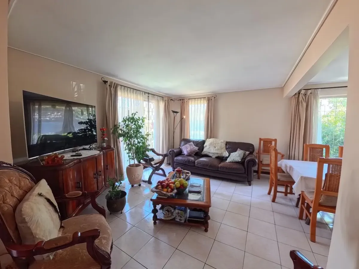 Imagen 5 de 15 de Casa En Ñuñoa 4 Dormitorios/3 Baños En Pasaje Cerrado