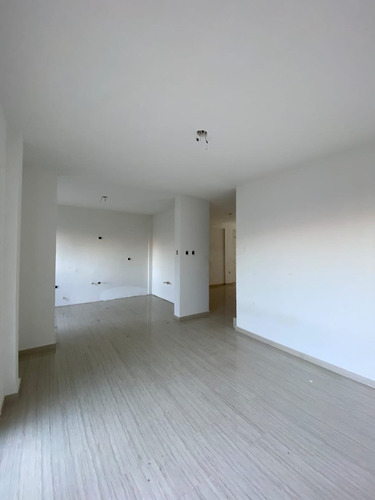 Town House A Estrenar En Obra Blanca La Esmeralda San Diego Edo. Carabobo Cumbres De La Esmeralda Tp Cod: Intth-01