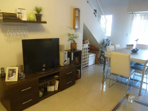 4 Ambientes Con Balcon