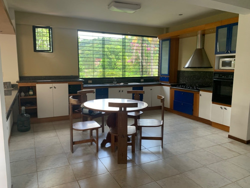 Imagen 3 de 12 de Casa En Venta En Caicaguana 3h / 4b / 4ph Vip San Román Hildegard Bethke