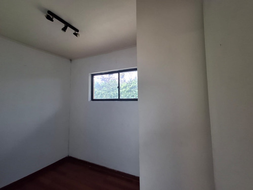 Amplia Casa En Sector Residencial Villa Doña Javiera