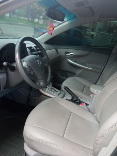 Imagen 7 de 11 de Toyota Corolla Gli