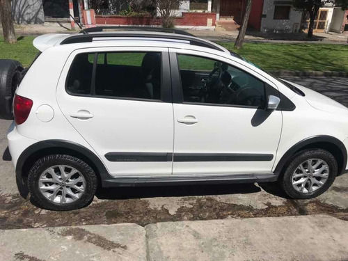 Imagen 1 de 12 de Volkswagen Crossfox 2014 1.6 Highline