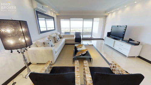 Imagen 7 de 30 de Departamento Frente Al Mar En Alquiler En Torrelobos - Punta Del Este Brava