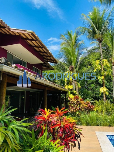 Imagem 6 de 30 de Belíssima Casa À Venda Em Ilhéus Com 2 Pavimentos, Sendo 3/4 Todas Suítes Com Acesso Exclusivo A Praia Renascer! - Ca00579
