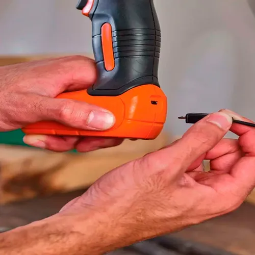 Taladro Atornillador 8v Ion-litio Black+decker Ld008-b2c