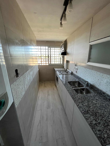 Imagen 6 de 15 de Alquiler Departamento Dos Ambientes Pinamar 1 Cuadra Del Mar