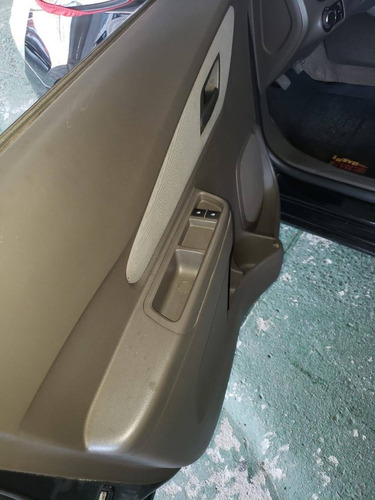 Imagem 7 de 11 de Chevrolet Cobalt 1.4 Sfi Lt 8v Flex 4p Manual