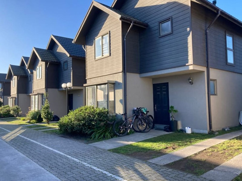 Casa 3d 3b 2e Condominio Elicura - Lomas De San Sebastián